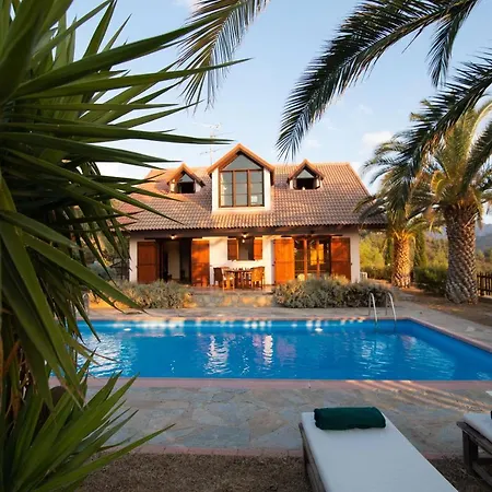 Stavrina Villa *